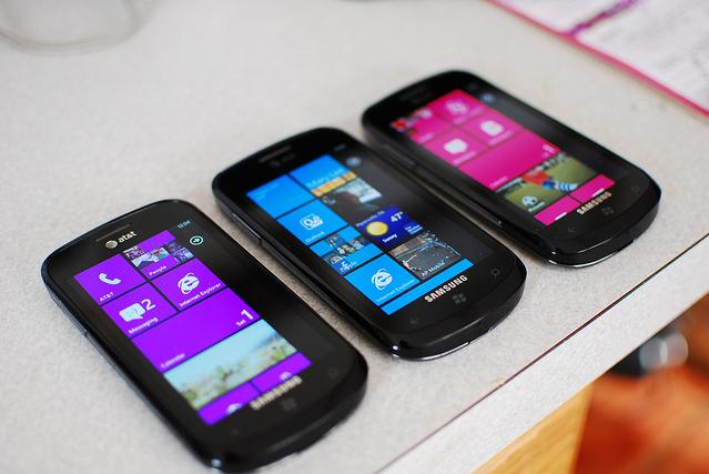    Windows Phone 8    