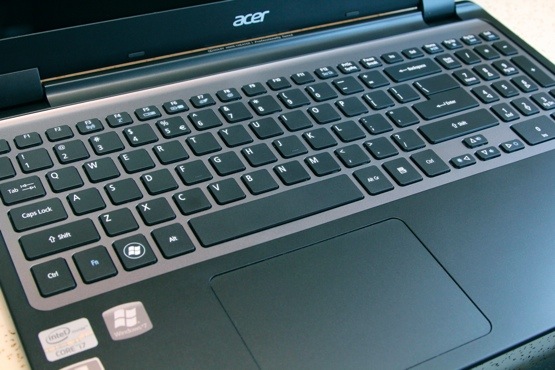  Acer Aspire M3-581TG -  