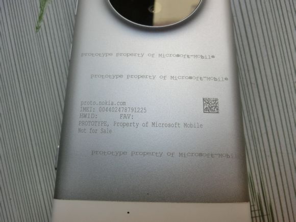    Lumia 1030  Windows Phone