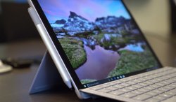 Microsoft     Windows 10 - Polaris